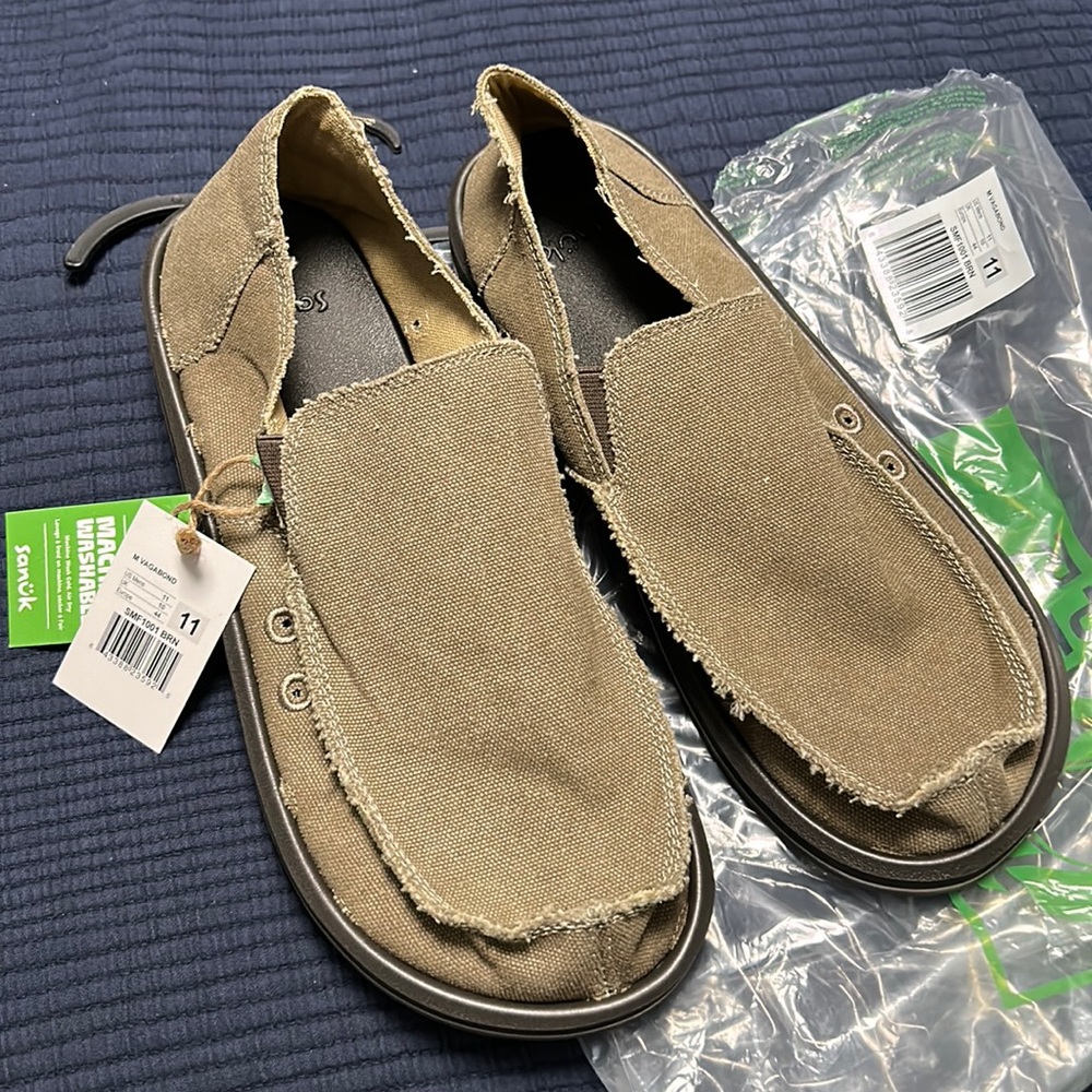 Men NWT Sanuk Vagabond Brown Shoes